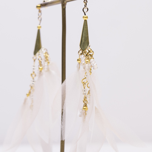 MONICA EARRING&PIERCE(モニカイヤリング&ピアス)(オフ×ピンクベージュ ...